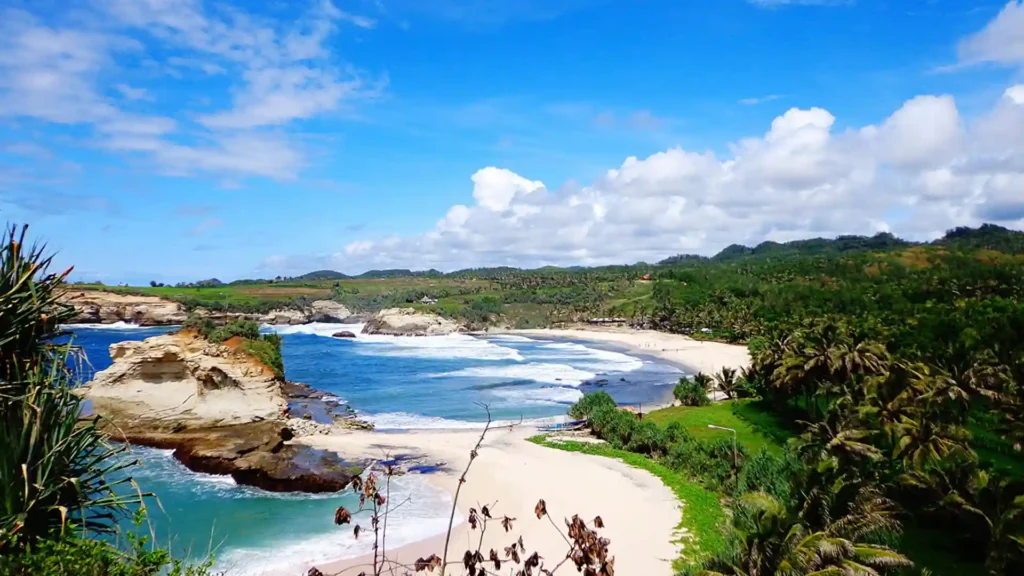 wisata terbaik pacitan