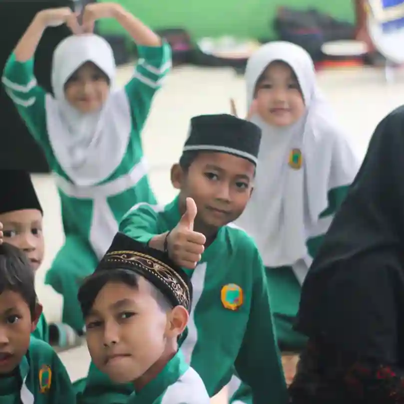 Pentingnya Peduli Anak Yatim